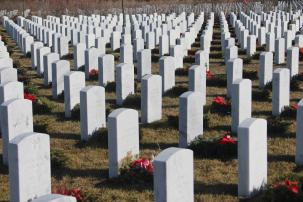 Wreathes at Washington Crossing2